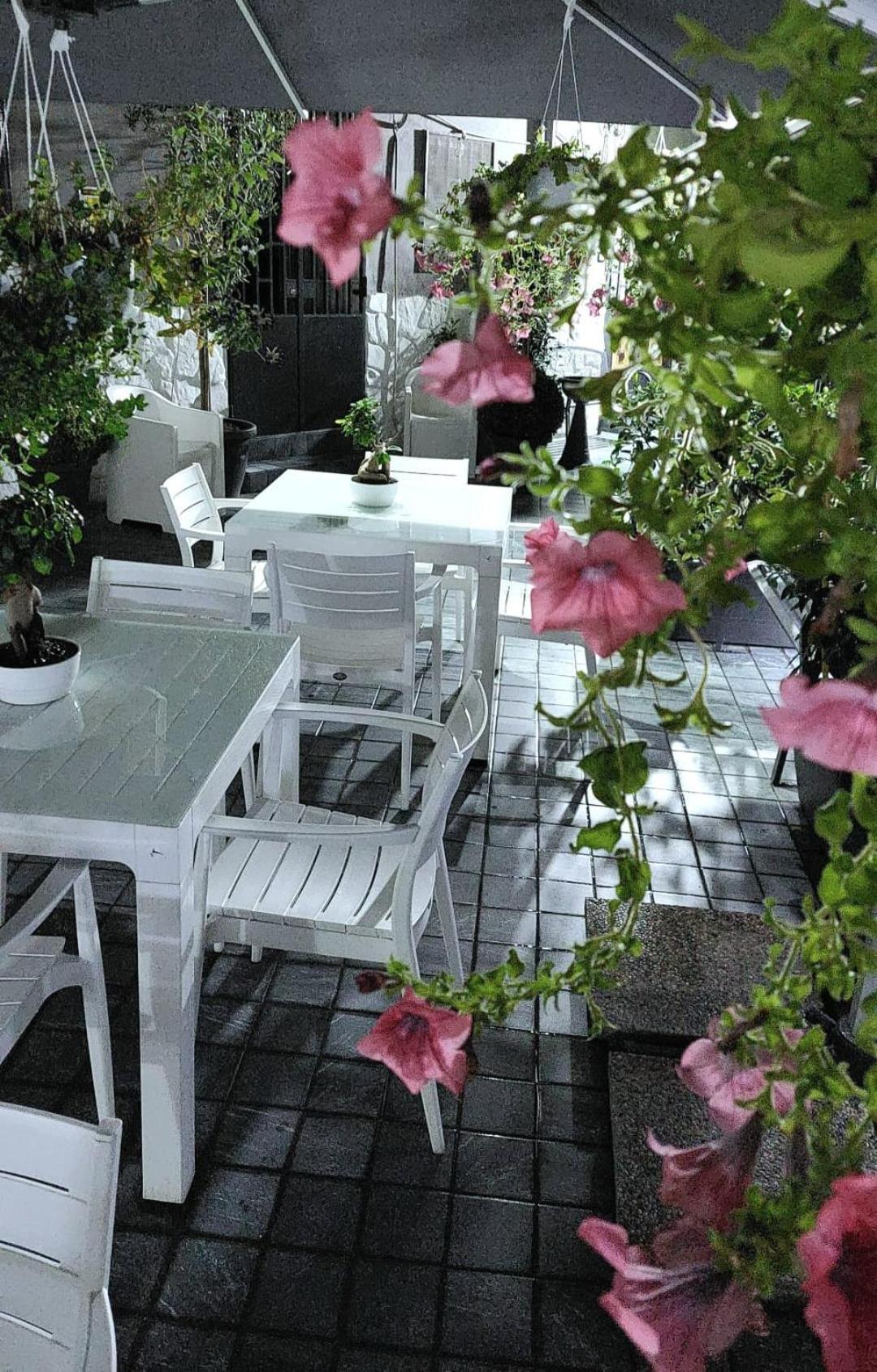 Il Borghetto House Grey * Napoli